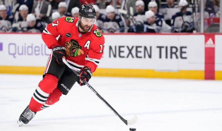 Chicago Blackhawks 2024 Player Contracts & Salaries